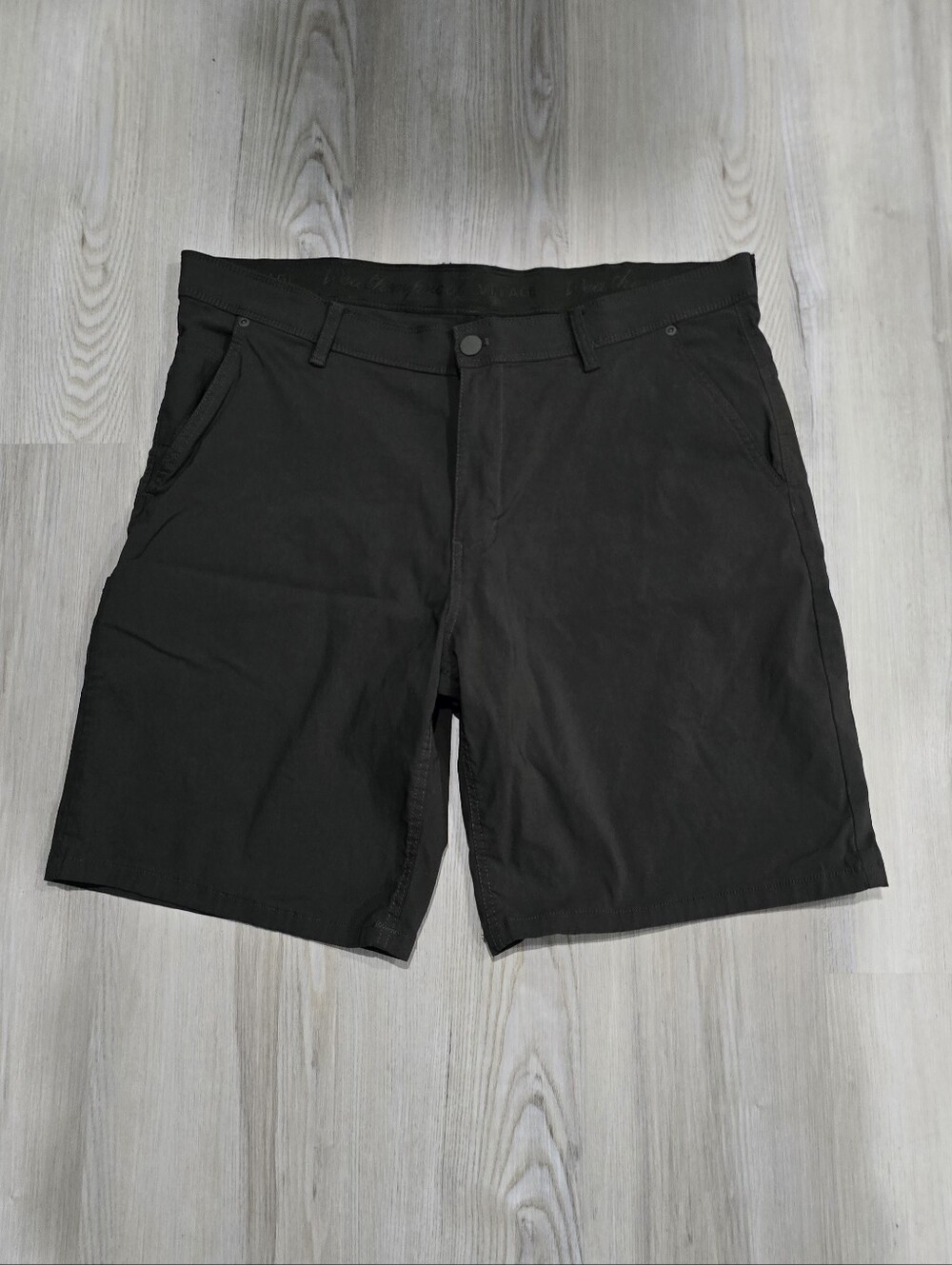 Weatherproof Men's Dark Grey Casual Shorts Size 38